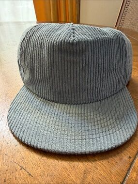 Men's Corduroy 5-Panel Cap in Light Gray - Unbranded